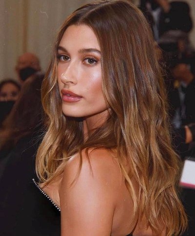 Hailey Baldwin Net Worth, Income, Age, Height, Weight, Husband and Career