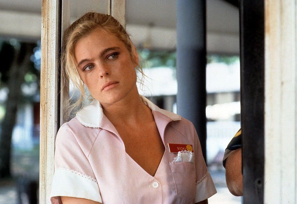 Erika Eleniak Biography, Net Worth, Age, Relationship, Career