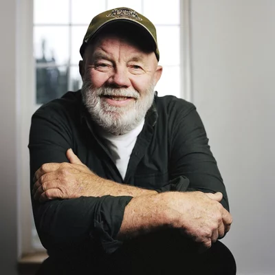 Gary Paulsen Net Worth, Income, Age, Height, Weight, Wife and Facts