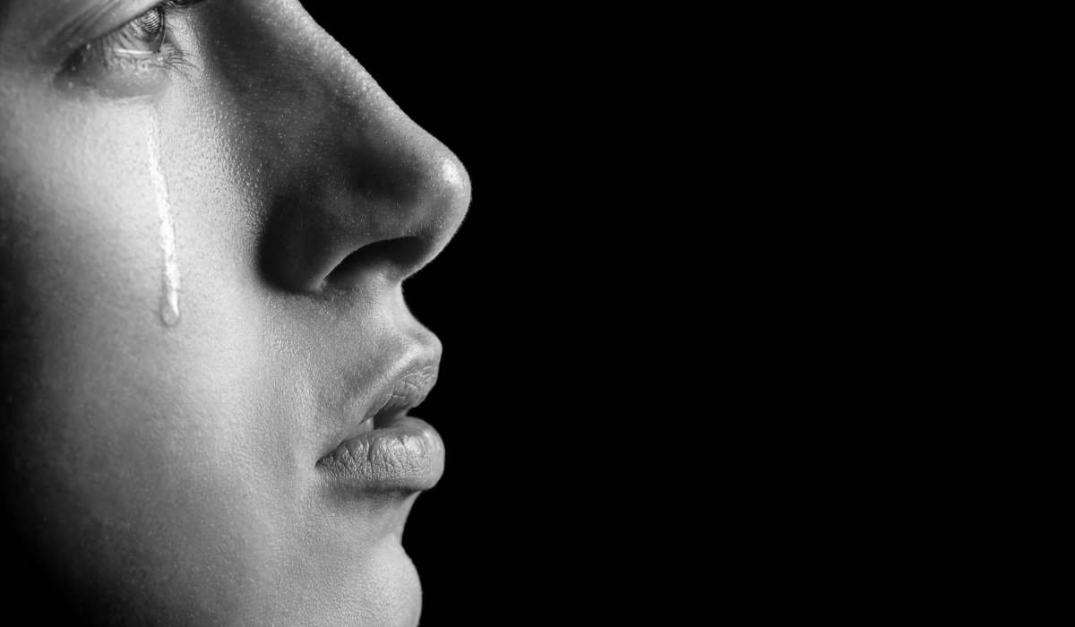 Sad Love Quotes to Make You Cry – Appeal to Your Soul